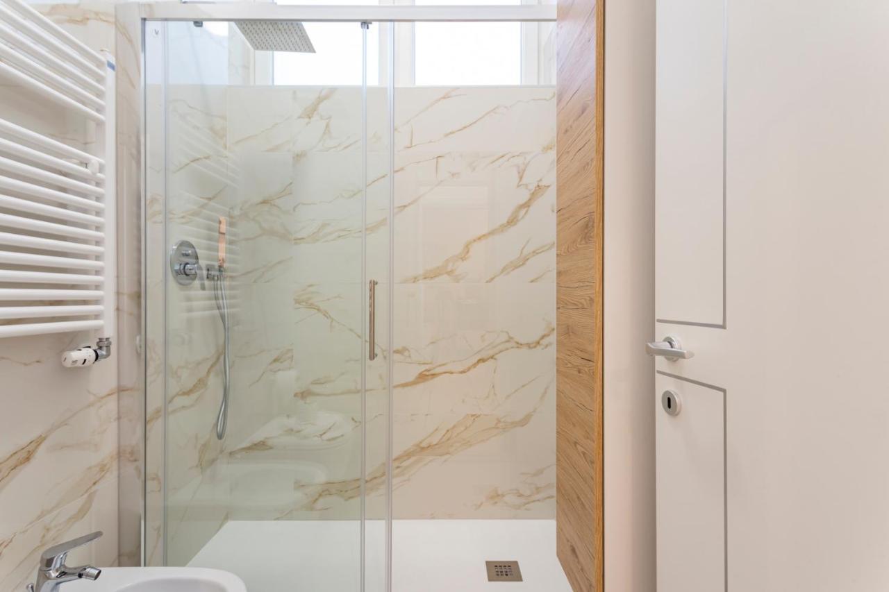 I Host Apartment - Val Strona 6 Milano Ngoại thất bức ảnh